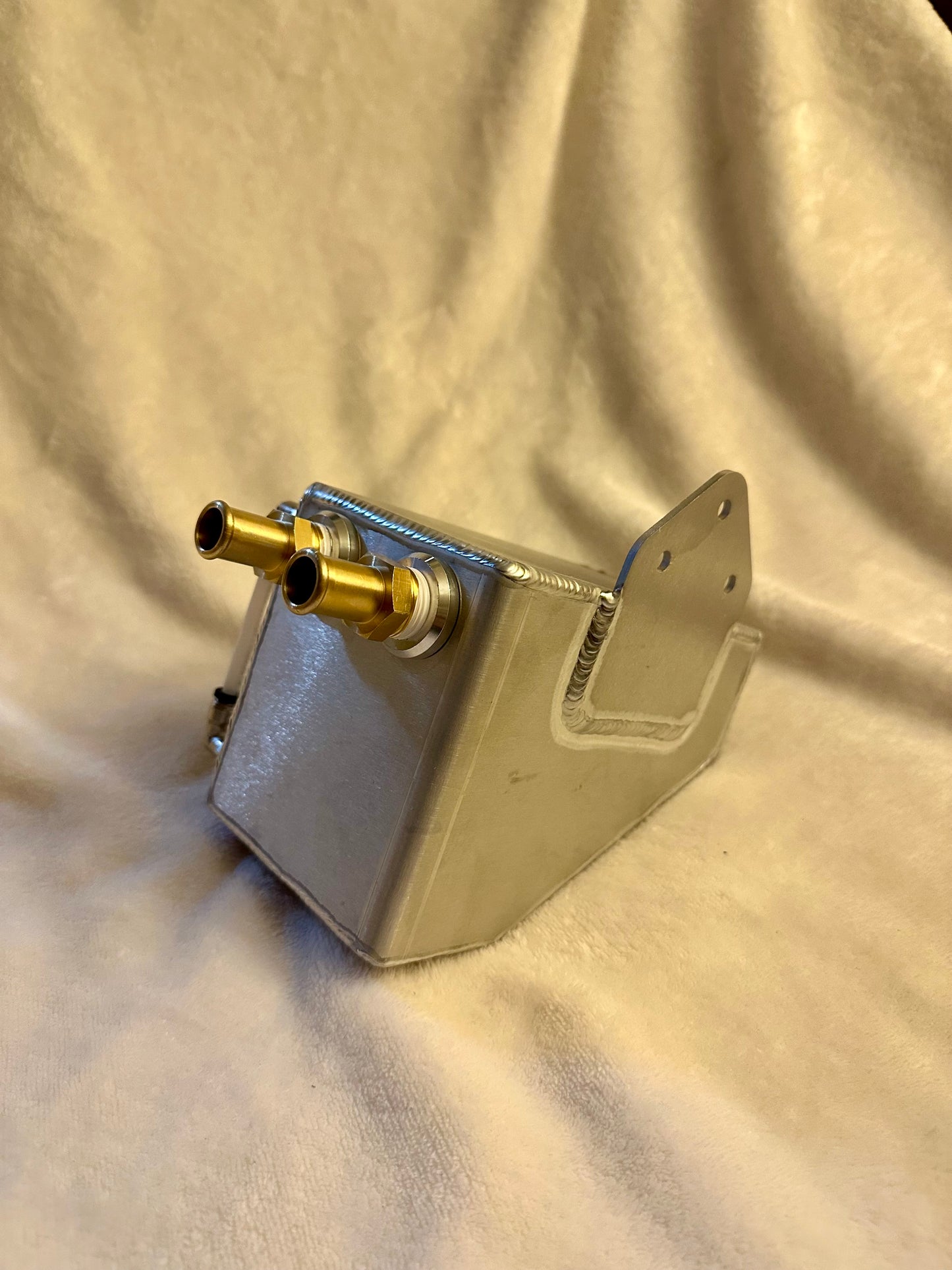 Recirculating Oil Catch Can